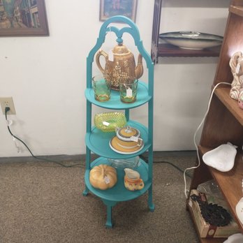 Stillwater Antiques - Antiques Near Me - Greenville, Rhode Island