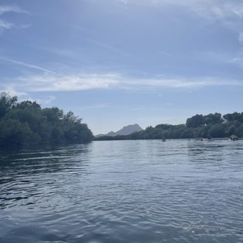 Salt River Tubing - Rafting/Kayaking Near Me - Mesa, Arizona