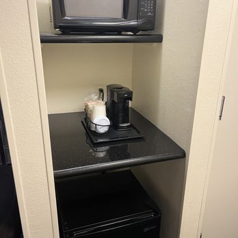 Fairfield by Marriott Inn & Suites Fresno Clovis - amenities in room - Hotels Near Me - Clovis, California Fairfield by Marriott Inn & Suites Fresno Clovis - amenities in room - Hotels Near Me - Clovis, California