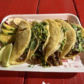 L'Patron - Carne asada taco with corn tortillas - Food Trucks Near Me - Baytown, Texas L'Patron - Carne asada taco with corn tortillas - Food Trucks Near Me - Baytown, Texas
