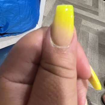 Abilene Nail Bar - Angled nail with bumps from acrylic dust - Nail Salons Near Me - Abilene, Texas
