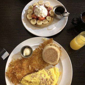 Shack Breakfast & Lunch - Ham and cheese omelette and hash browns with pancakes topped with strawberries and bananas - Breakfast & Brunch Near Me - Fallon, Missouri Shack Breakfast & Lunch - Ham and cheese omelette and hash browns with pancakes topped with strawberries and bananas - Breakfast & Brunch Near Me - Fallon, Missouri