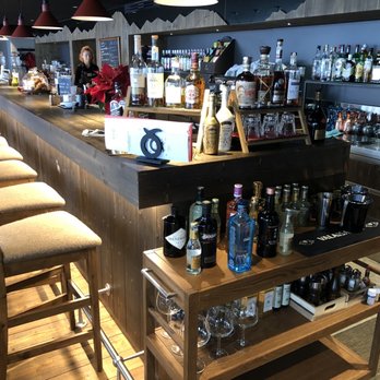 The Bistro by Swisspeak - Bar area - Bistros Near Me - Vercorin, VS
