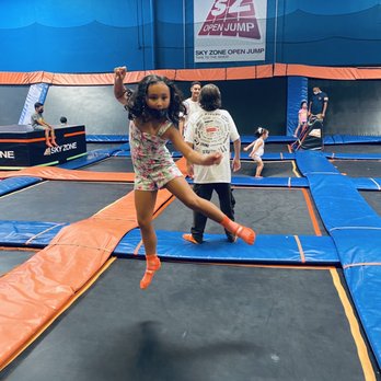Sky Zone Trampoline Park - Trampoline Parks Near Me - Chula Vista, California