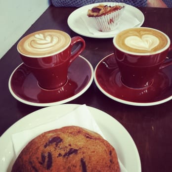 Pikolo Espresso Bar - Coffee & Tea Near Me - Montreal, Quebec Pikolo Espresso Bar - Coffee & Tea Near Me - Montreal, Quebec