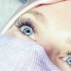 Doll in a Dash - Natural look lashes