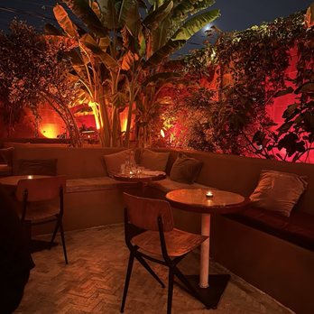 Zizou - Outdoor patio - French Near Me - Los Angeles, California Zizou - Outdoor patio - French Near Me - Los Angeles, California