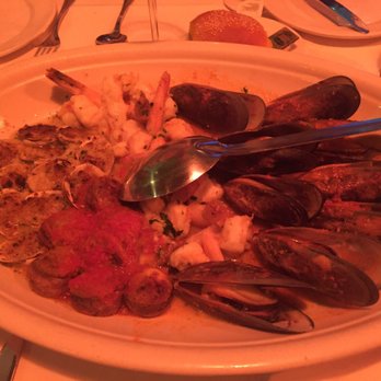 Park Side Restaurant - Seafood platter - Italian Near Me - Corona, New York Park Side Restaurant - Seafood platter - Italian Near Me - Corona, New York