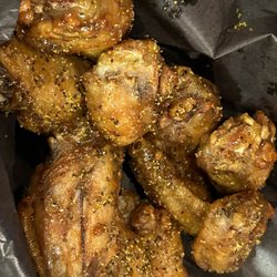 Wild Card Shack - Salt and pepper lemon wings