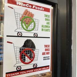 Creative sign at the entrance.