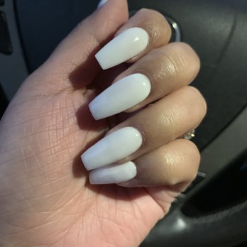Lyly Natural Nail& Spa - Nail Salons Near Me - Lowell, Massachusetts