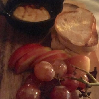 Dada - Brie appetizer - New American Near Me - Delray Beach, Florida