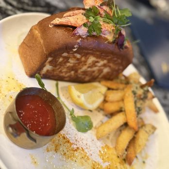 Prime 141 - Lobster Roll - Steakhouses Near Me - Enterprise, Nevada Prime 141 - Lobster Roll - Steakhouses Near Me - Enterprise, Nevada