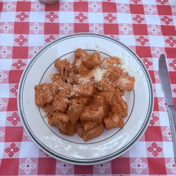 Tony & Elaine’s - Pasta alla Vodka - Italian Near Me - Boston, Massachusetts Tony & Elaine’s - Pasta alla Vodka - Italian Near Me - Boston, Massachusetts