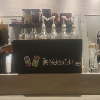 Starbucks - Coffee & Tea Near Me - Little Neck, New York