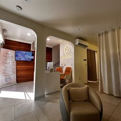 Invita Head Spa