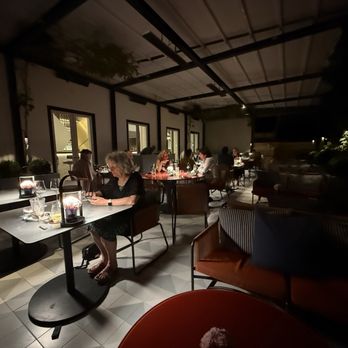 Bahr and Terrace - Patio - Bars Near Me - Lisbon, 11 Bahr and Terrace - Patio - Bars Near Me - Lisbon, 11