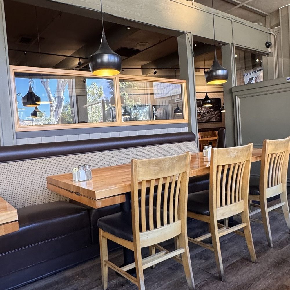 Hill Street Cafe - Part of the dining room. - Breakfast & Brunch Near Me - La Canada Flintridge, California Hill Street Cafe - Part of the dining room. - Breakfast & Brunch Near Me - La Canada Flintridge, California