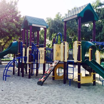Valley Park Skatepark - Skate Parks Near Me - Burbank, California Valley Park Skatepark - Skate Parks Near Me - Burbank, California