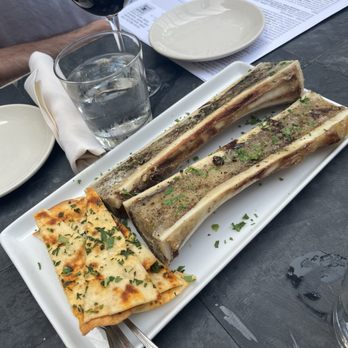 Volo Restaurant Wine Bar - Roast marrow bones - New American Near Me - Chicago, Illinois Volo Restaurant Wine Bar - Roast marrow bones - New American Near Me - Chicago, Illinois
