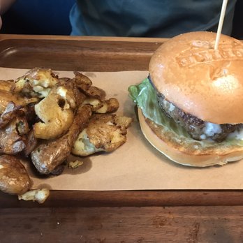 Bigfire - Bison burger with not so crispy smashed potatoes - American Near Me - Orlando, Florida Bigfire - Bison burger with not so crispy smashed potatoes - American Near Me - Orlando, Florida
