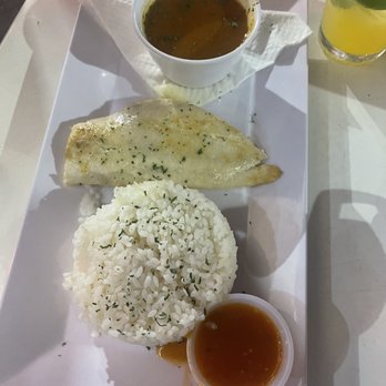 Orozco's - Red snapper fillet w/ beans and white rice - Puerto Rican Near Me - San Juan, Puerto Rico Orozco's - Red snapper fillet w/ beans and white rice - Puerto Rican Near Me - San Juan, Puerto Rico