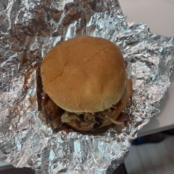 Brother's BBQ - Pulled pork sandwich - Barbeque Near Me - Pensacola, Florida