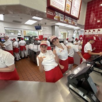 In-N-Out Burger - Burgers Near Me - Queen Creek, Arizona