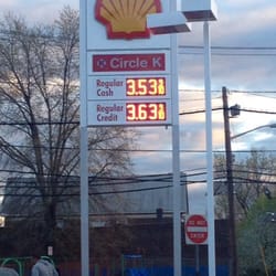 Shell Gas Station - Watch out! New digital sign.