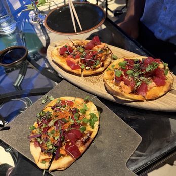 Stevenson's Library - Sushi Pizza - Bars Near Me - Koloa, Hawaii