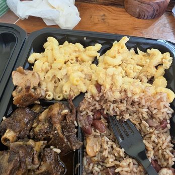 Pimento Bay Kitchen and Marketplace - Oxtails macaroni and cheese rice and beans - Caribbean Near Me - Monroe, North Carolina Pimento Bay Kitchen and Marketplace - Oxtails macaroni and cheese rice and beans - Caribbean Near Me - Monroe, North Carolina