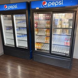Krazy Korner Bagel & Deli - Beverage case