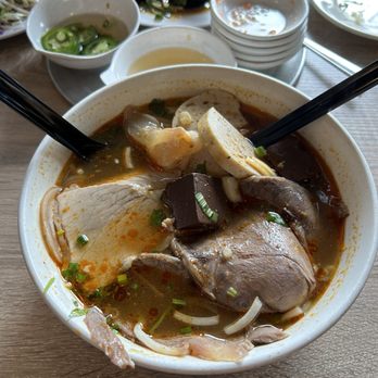Hue Restaurant - Vietnamese Near Me - San Jose, California Hue Restaurant - Vietnamese Near Me - San Jose, California