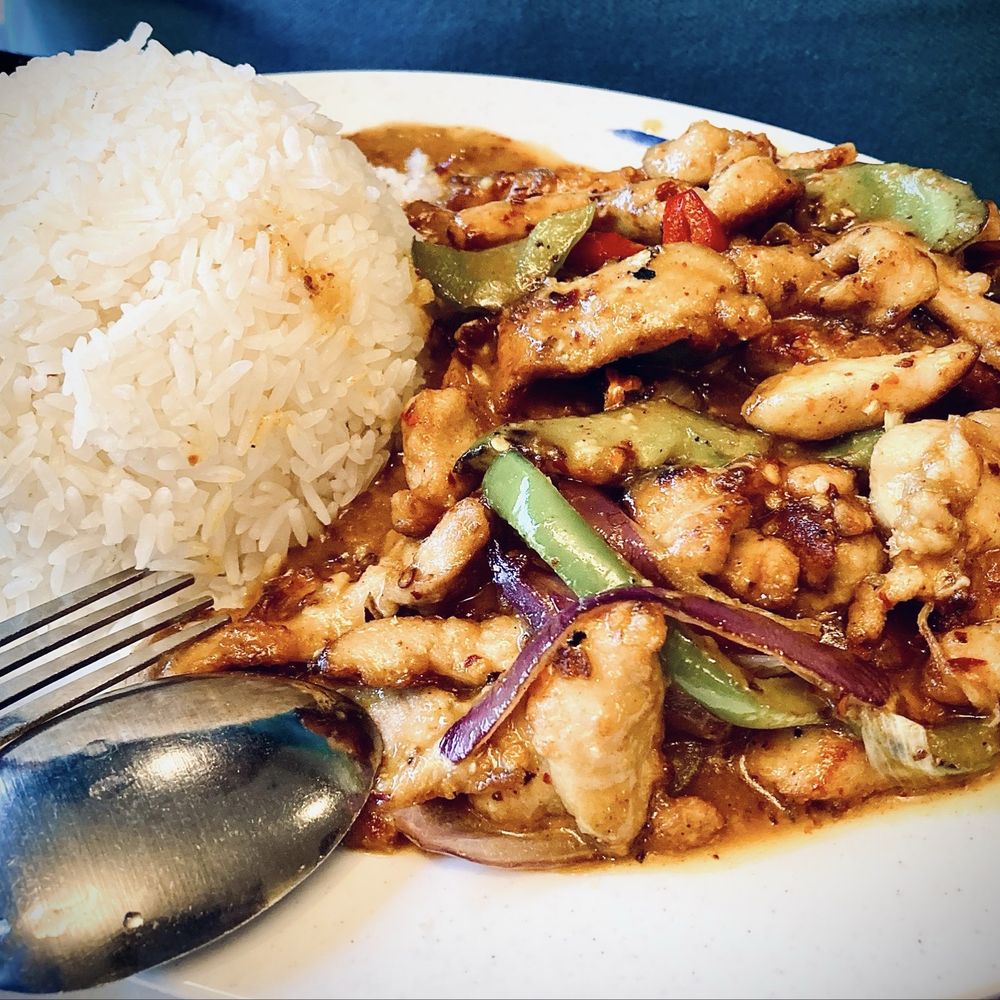Pho 777 - #27. Chicken Curry served with steamed rice - Vietnamese Near Me - Reno, Nevada Pho 777 - #27. Chicken Curry served with steamed rice - Vietnamese Near Me - Reno, Nevada