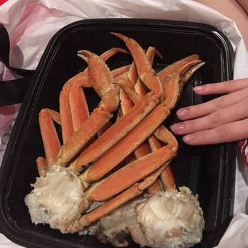 Red Lobster - 1.5 lbs of snow crab. They forgot the butter though - Seafood Near Me - Pittsburg, California Red Lobster - 1.5 lbs of snow crab. They forgot the butter though - Seafood Near Me - Pittsburg, California