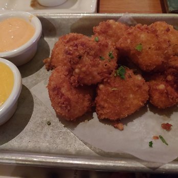 BJ's Restaurant & Brewhouse - Mac n Cheese balls (Delicious!) - New American Near Me - Downey, California