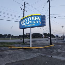 Baytown Seafood Restaurant - Sign