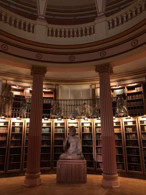 Musée national des arts asiatiques - Guimet by null