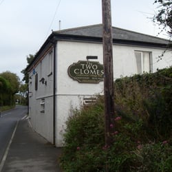 Two Clomes