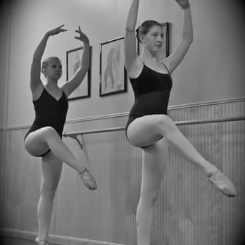 The Edge Dance Complex - Advanced level students in one of many ballet classes offered at MPAC - Dance Schools Near Me - Severna Park, Maryland The Edge Dance Complex - Advanced level students in one of many ballet classes offered at MPAC - Dance Schools Near Me - Severna Park, Maryland