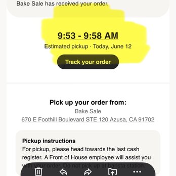 Bake Sale Bakery & Cafe - Order states pick up time one of the orders that was ready early why - Coffee & Tea Near Me - Azusa, California