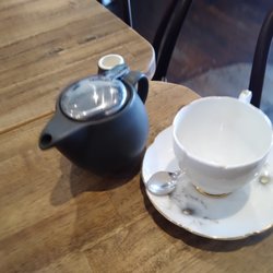 Eeny Meeny - Tea