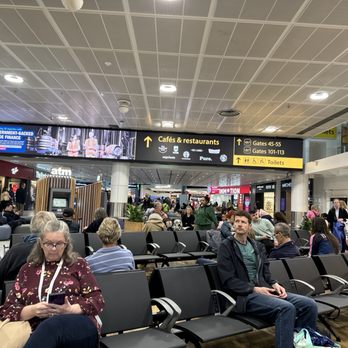 Gatwick Airport - Welcome to Gatwick Airport - Airports Near Me - Gatwick, SRY Gatwick Airport - Welcome to Gatwick Airport - Airports Near Me - Gatwick, SRY