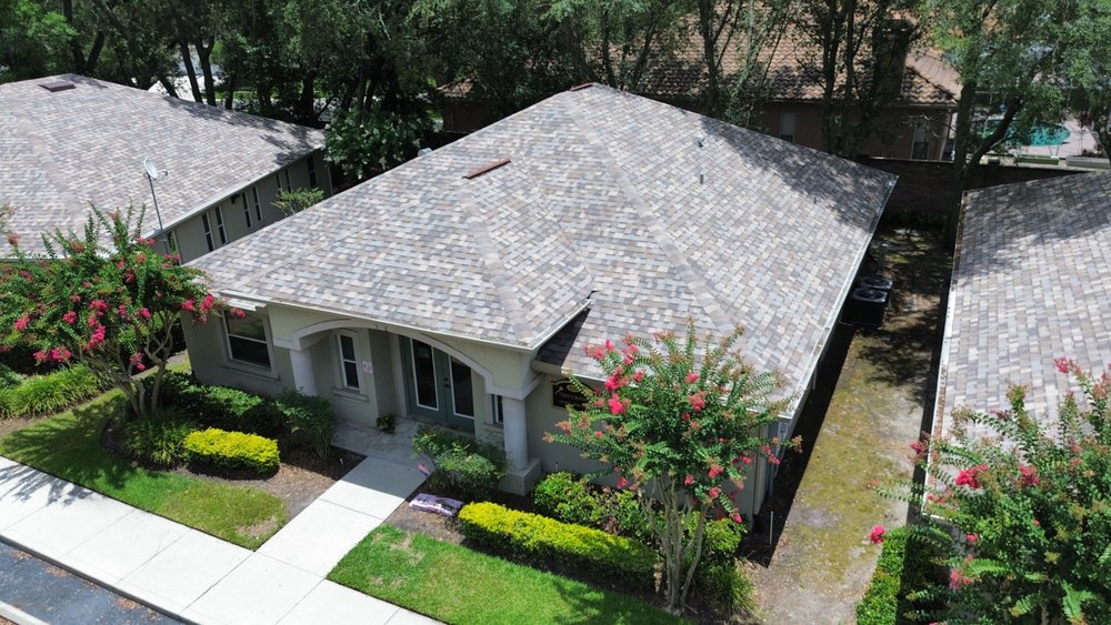 Slide of Gecko Roofing Pros