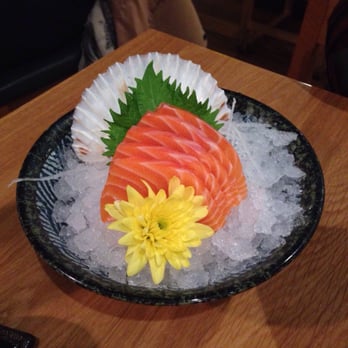 Kanpai - Salmon sashimi - Japanese Near Me - Edinburgh, EDH
