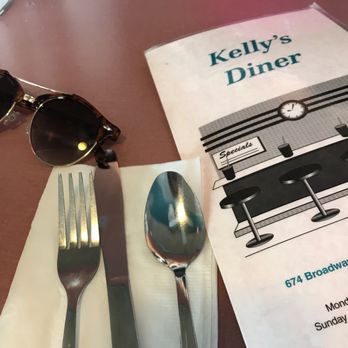 Kelly's Diner - Diners Near Me - Somerville, Massachusetts