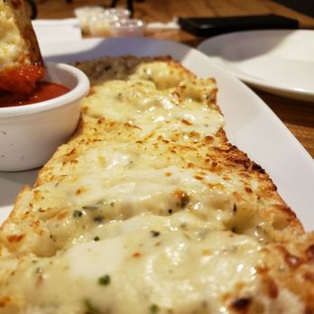 Giordano's - Garlic cheesy bread - Pizza Near Me - Orlando, Florida