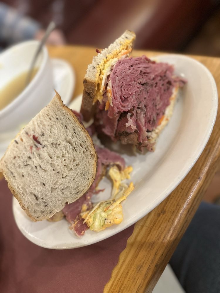 Sarge's Delicatessen & Diner