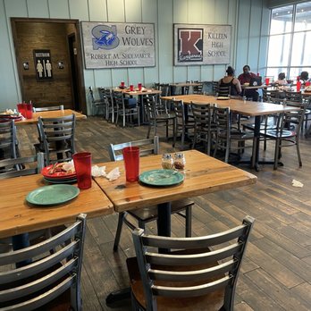Mr Gatti's Pizza - Dirty tables - Pizza Near Me - Killeen, Texas Mr Gatti's Pizza - Dirty tables - Pizza Near Me - Killeen, Texas