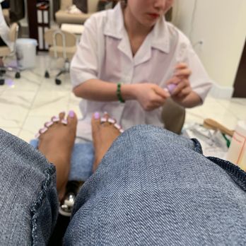 V Nails and Spa - My technician is amazing - Nail Salons Near Me - Grovetown, Georgia